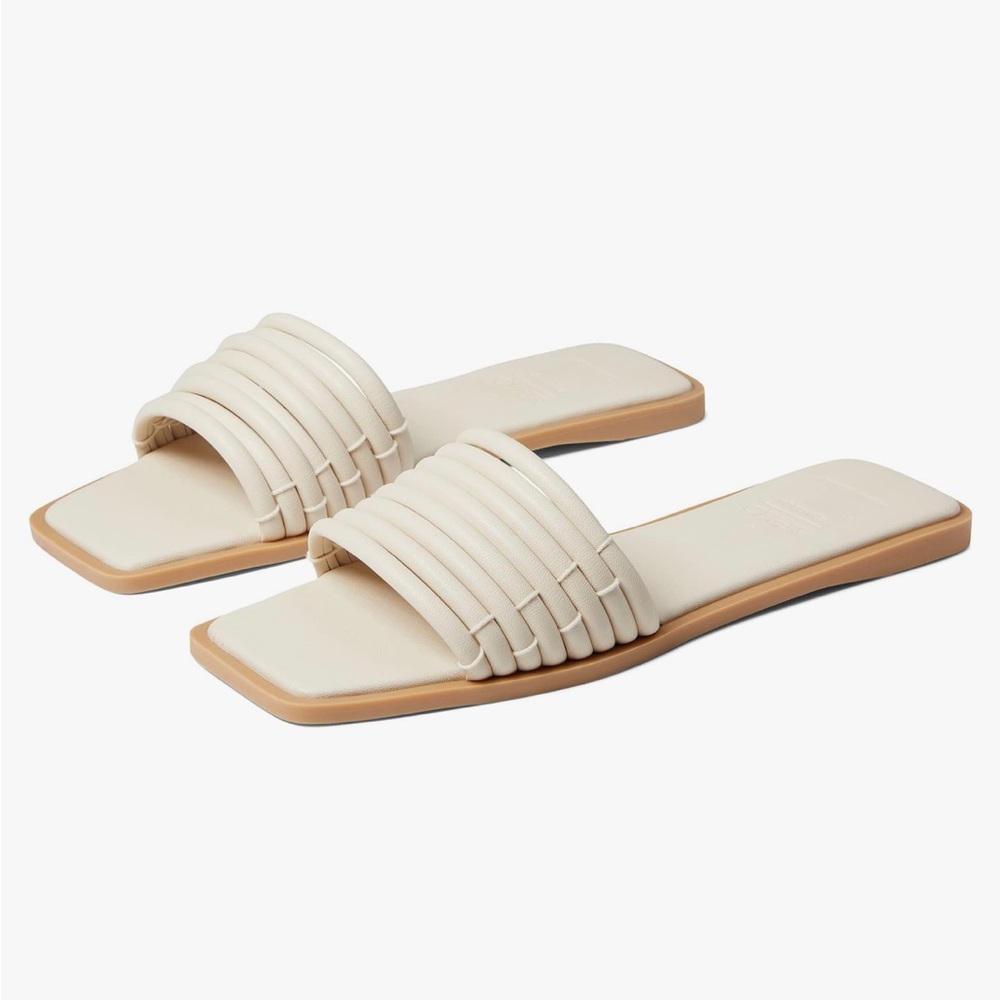 Dolce Vita Nyx Cream/Ivory Flat Sandal